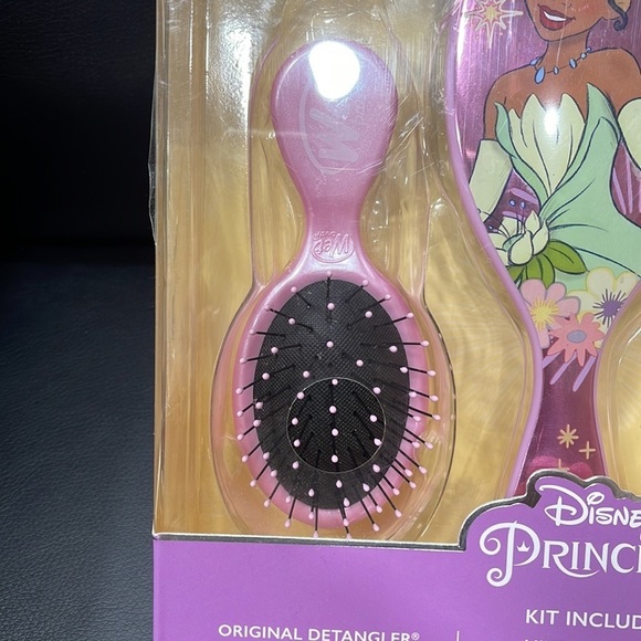 Disney brush set - Picture 2 of 8